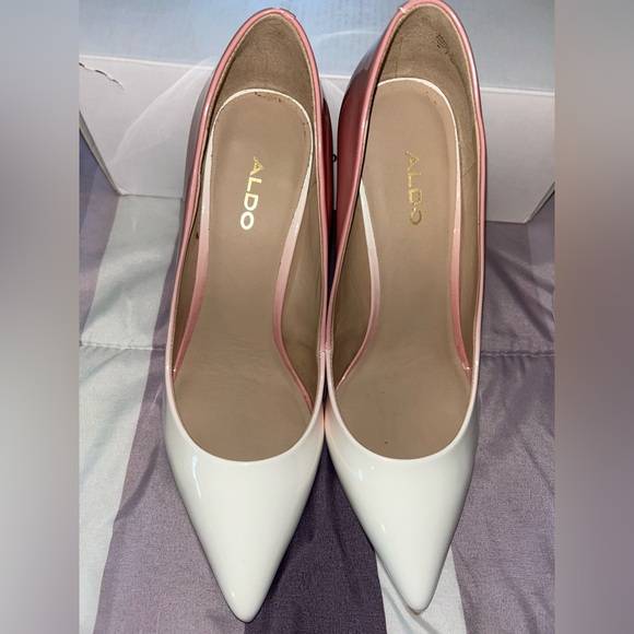 Aldo Stessy - size 9 - color 650 pink and white ombré. - Picture 5 of 11